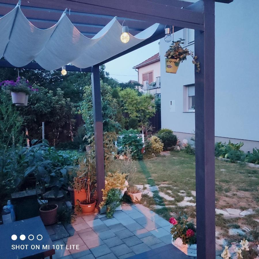 Studio Apartman Valentina Velika Mlaka Exteriér fotografie